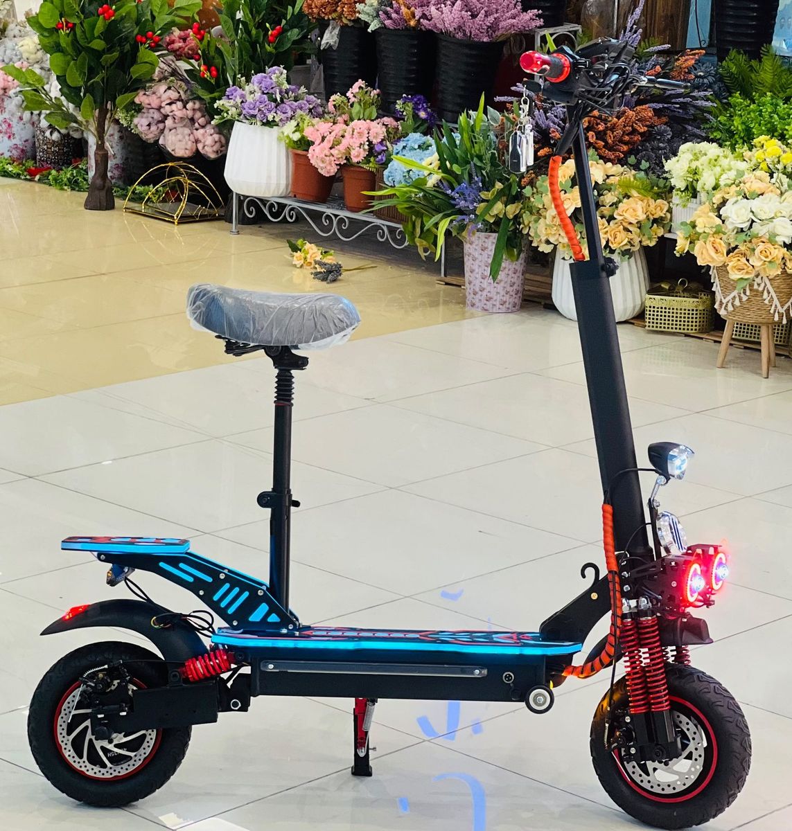 KT4D at EBIKE, Kuwait City